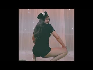Девушки в униформе
