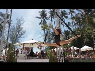 Виктория стропы воздушная гимнастика nikki beach samui