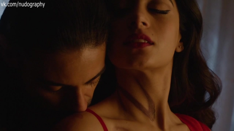 Эмерод тубия (emeraude toubia) в сериале "сумеречные охотники" (shadowhunters, 2016) сезон 1 / серия 3 (s01e03)