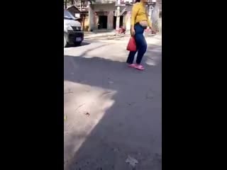 Булки в булошную