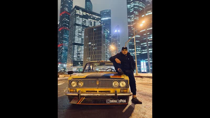 За рулём "суетолог"