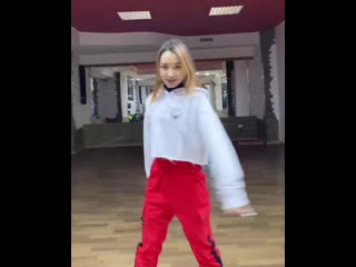 Annie 1i 20191124 4 mp4