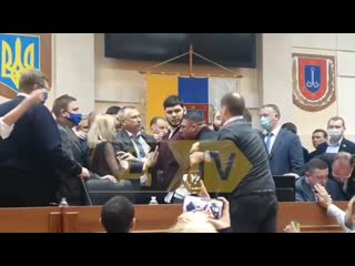 Рабы народа с партии опзж устроили драку в одесском облсовете и главное что все в масках,закон который сами выносили 18 12 2020