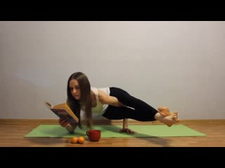 Sls в аштавакрасане и мандарин усней, и вода слаще ashtavakrasana variation yog