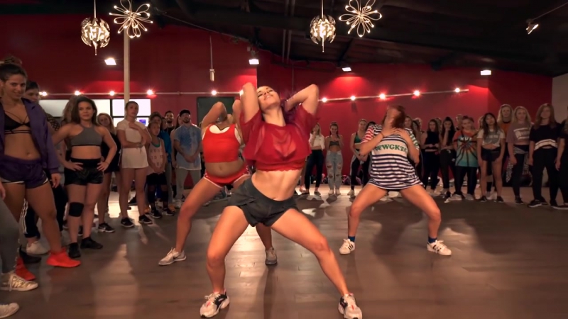 Классный танец под tinashe superlove (jojo gomez) super dance