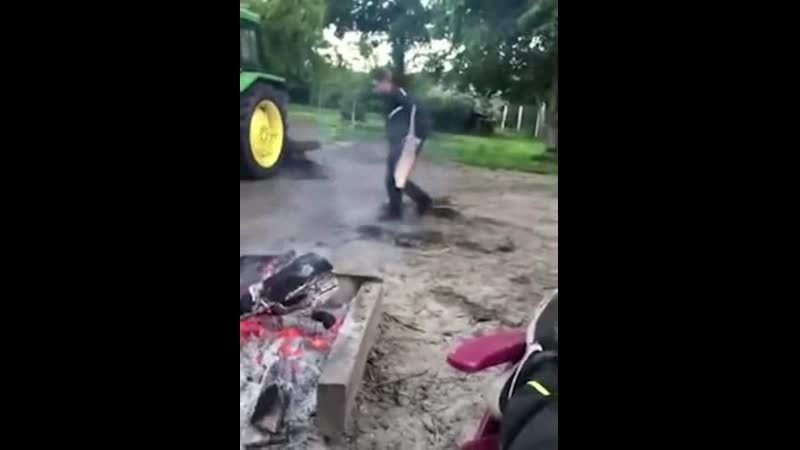 Подкинул дровишек