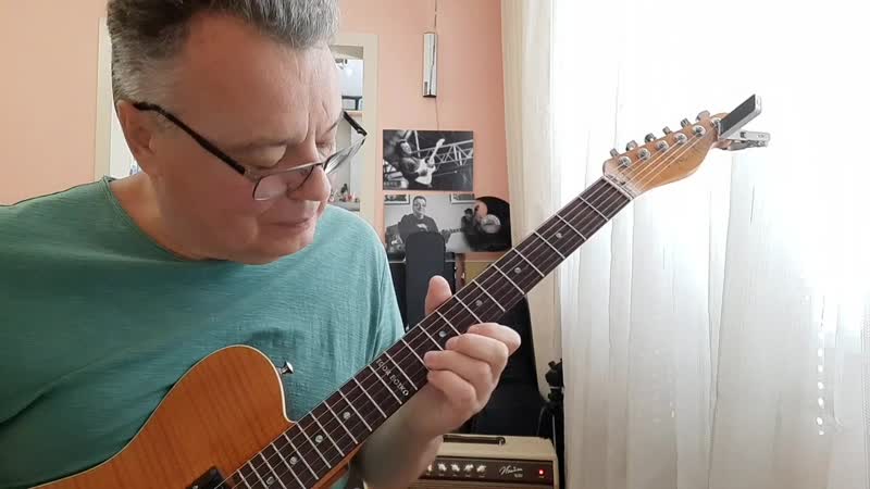 Из рубрики "гитарные разминки" иногда обыгрываю разные схемы с помощью одного интервала, вот квинты, для dm7 g7(alt) cmaj7