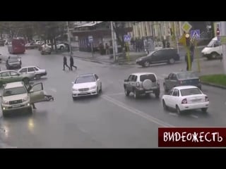 Смачно переехал © видеожесть