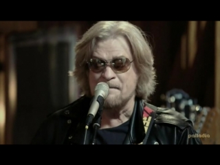 Joe walsh live from daryls house