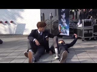 Fancam | 040120 | (slow dive) @ busking in hongdae