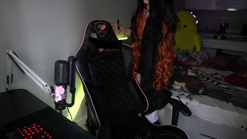 Юечка спалила трусы (нет) [yuuechka]