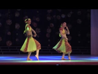 Рангила горячие девченки