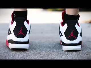 Air jordan 4 varsity red fire red on feet sneaker review