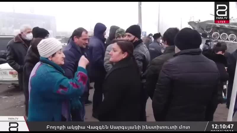 Родители военнослужащих вс армении, проходящих воинскую службу в карабахе проводят акцию протеста