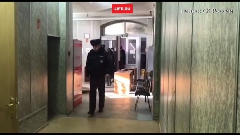 Рабство porn video – Пытались продать в секс рабство