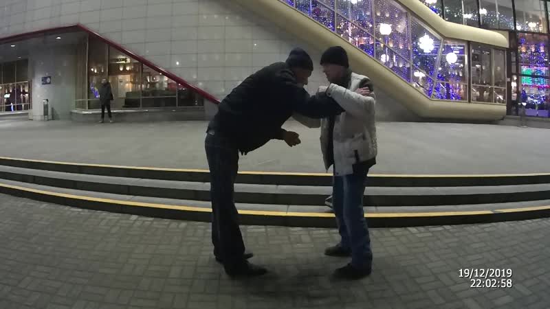 Братство гранёного стакана пьяный в жопу мужик и его помощники