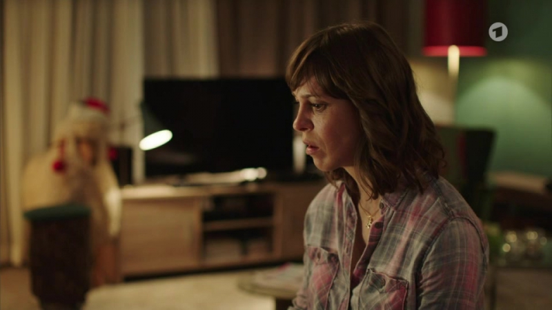 Hit mom mörderische weihnachten (2017) на немецком