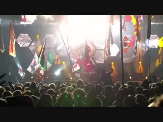 Muse live at glastonbury 2010 uk “inglaterra “