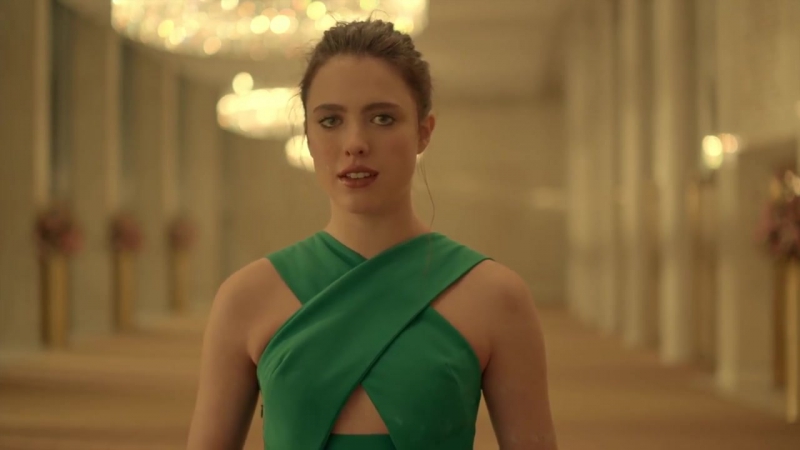 Margaret qualley "margaret” (kenzo world the new fragrance)