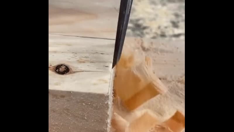 Гиф | деревообработка | плотник | стамеска