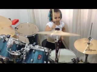 Eduarda henklein (5 anos) cover deep purple black night