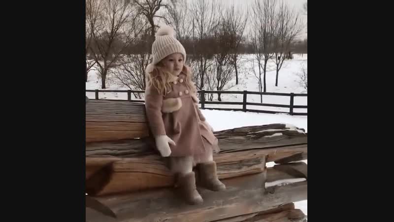 Руках porn video – Держать себя в руках, удел мужчины, а я девочка хочу балуюсь, хочу капризничаю xочу bообще ничего не хочу!