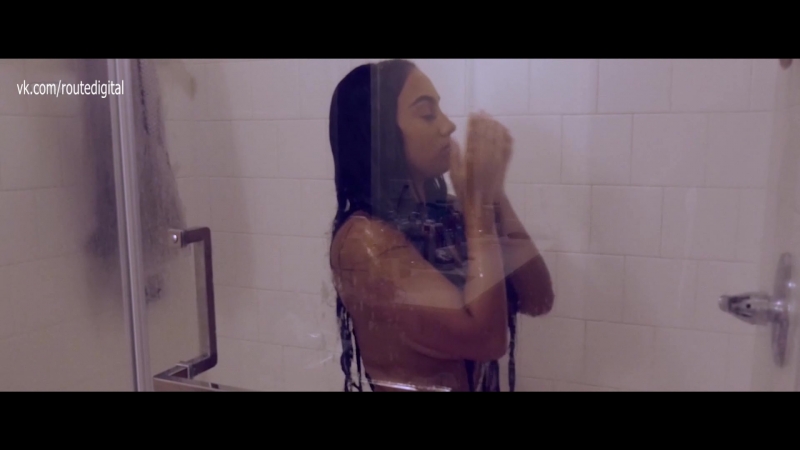 Erica mitchell, brittany bryant nude shechotic (us 2018) 1080p эрика митчелл, бриттани брайант психопатка