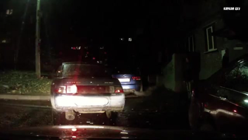 Помог приятелю развернуться во дворе