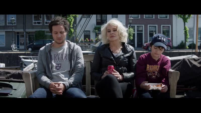 Mere porn video – Ma mere est folle(2018)