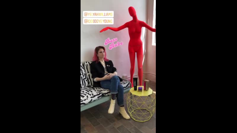 Interview hayley williams for stila cosmetics