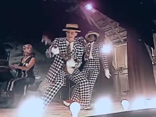 Paul mccartney michael jackson say say say 1983