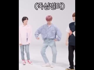 Wonjins bodybuilder pose why is it so cute haha nobody poses like this wonjin