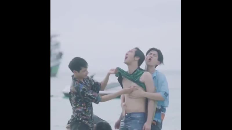 Theoryoflove white & offgun 😜