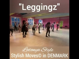 Oh why; legginz by latonya; foot control by @king ladiikadii