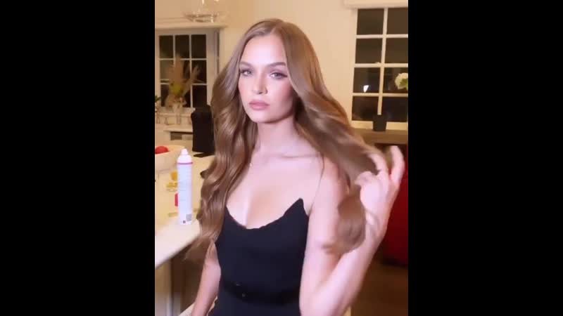 Subpost 1 all the glam for last nights revolveawards @revolve trophy trophy trophy wanna th ( 937 x 750 ) mp4