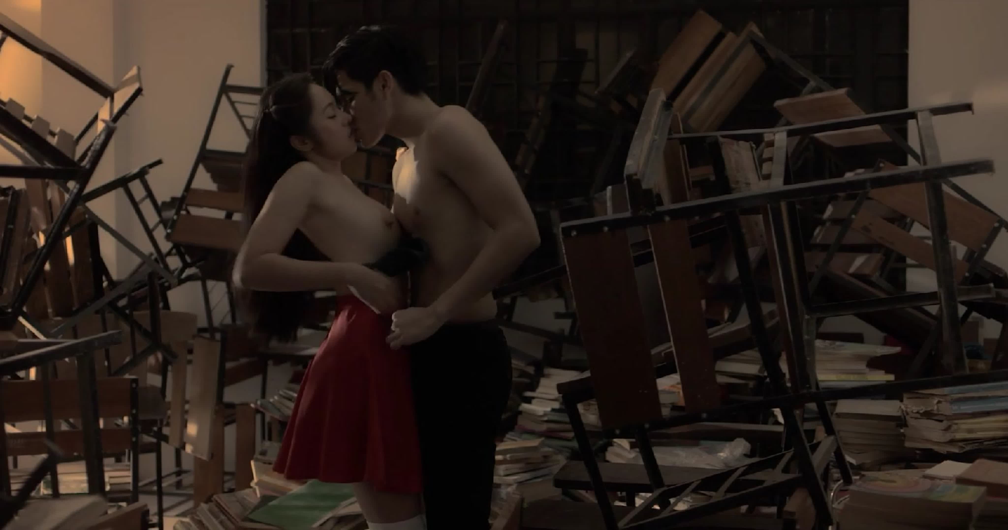 Crush kong curly (2021)