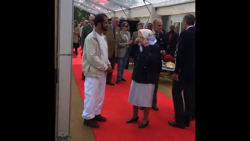 Sheikh porn video – Sheikh mohammed meets her majesty queen elizabeth ii