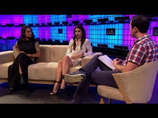 Sara sampaio and rosario dawson at web summit 11 9 17