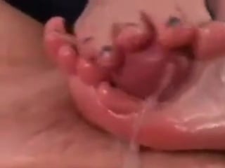 Footjob подборка камшотов, девушки дрочат ногами