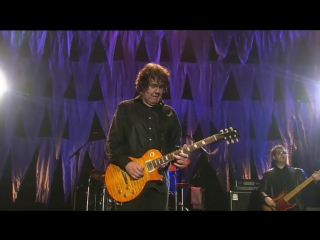 Gary moore parisenne walkway (from one night in dublin a tribute to phil lyno