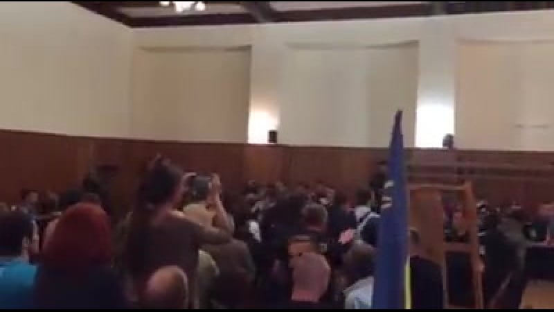 Бійка з мусорами в апеляційному суді львівщини 1