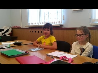 Farida is telling about her friends)