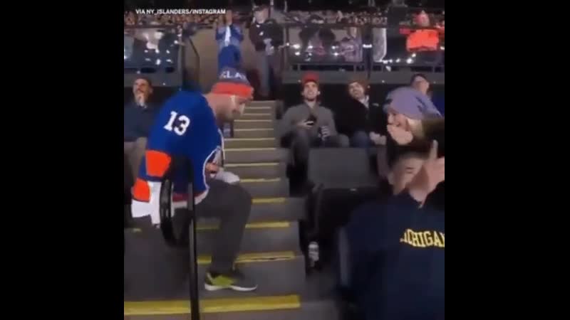 Что, я просто шнурки завязать