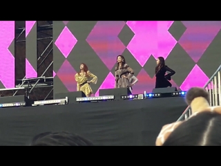 171104 blackpink playing with fire @ everland park ibm's family day