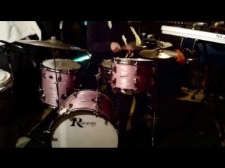 Rogers drums 1960s dayton wine red ripple 20,14x14,12 powertone snare