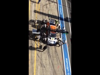 Thats #teamwork! @robertwickens gets a fresh set of tyres for his next stint! #dtm #dtmnuerburgring