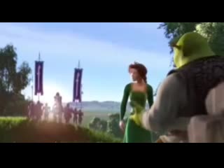 Уверенный дага подкатил к цыпочке в зелёном