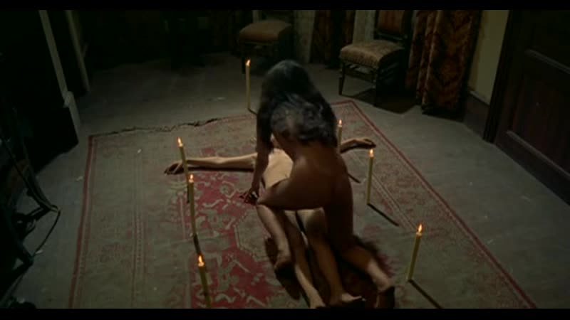 Девственница среди живых мертвецов (фильм ужасов эротика) перевод а алексе