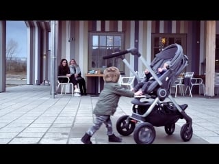 Joining friends for coffee with stokke scoot