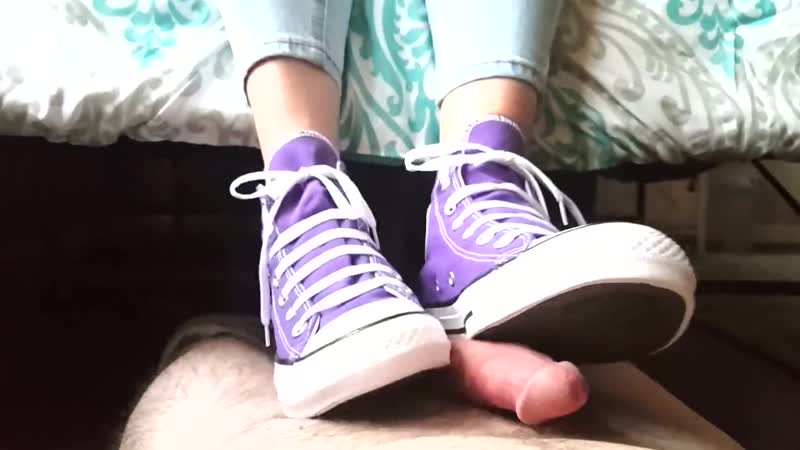 Converse footjob with foot slaves 1st orgasm but ignored by